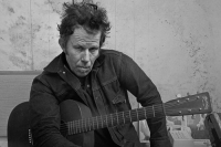     Tom Waits - Dead And Lovely 
