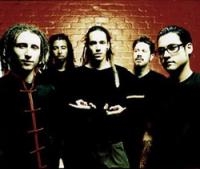     Incubus - Love hurts 