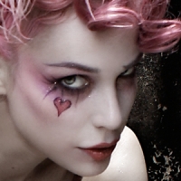 Текст и перевод песни Emilie Autumn - Faces like mine