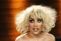     Lady Gaga - Bad romance (2- )