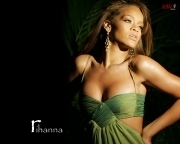 ,   Rihanna - Let Me